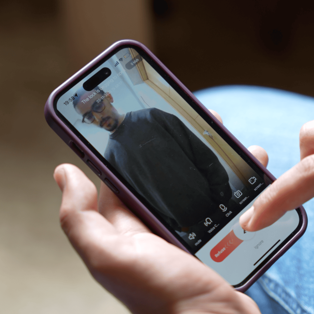 Serrure intelligente Z24 Face ID avec caméra UHD et accès sans clé – Contrôle à distance via Tuya Smart, disponible au Sénégal avec installation offerte