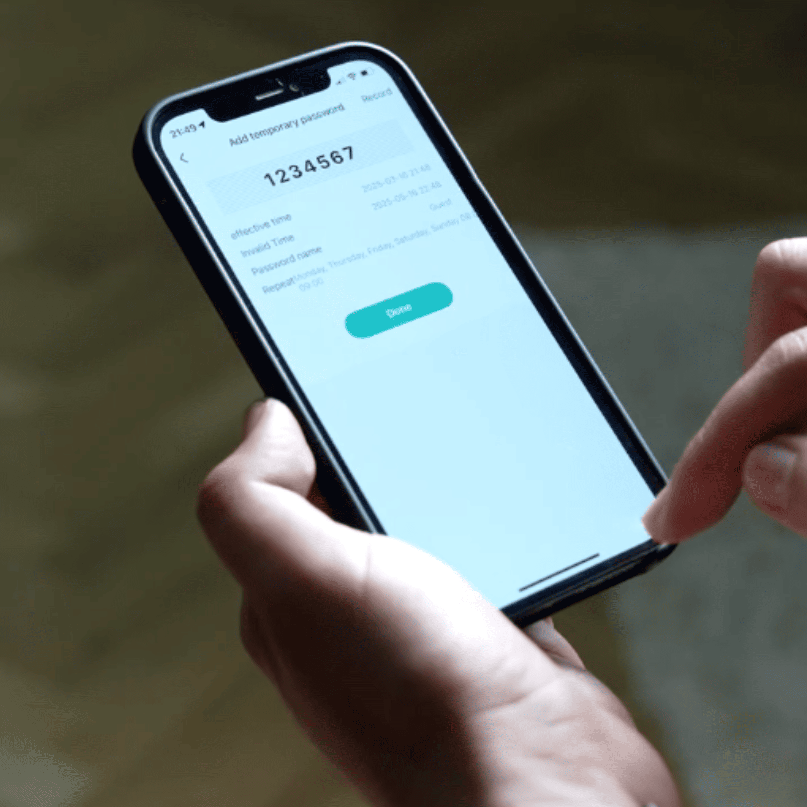 Serrure intelligente Z24 Face ID avec caméra UHD et accès sans clé – Contrôle à distance via Tuya Smart, disponible au Sénégal avec installation offerte
